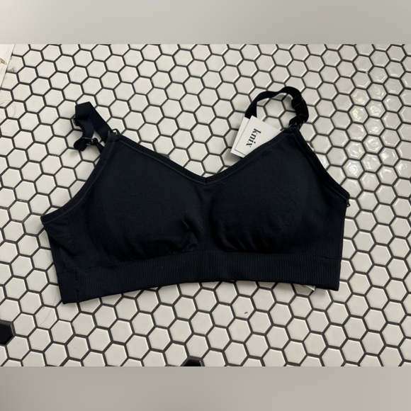 NWT knix seamless nursing bra size small - Picture 1 of 4